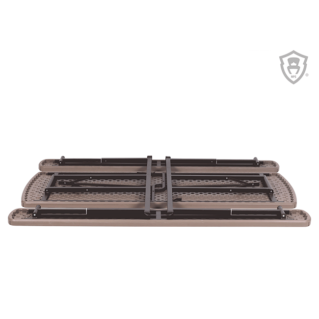 Image on a loop showing a foldable and portable picnic table. 